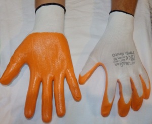 Rk 22 - Rękawice z dzianiny poliestrowej, powlekane nitrylem, kolor pomarańczowo-biały