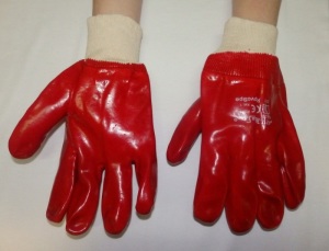 Rk 27 -  Rękawice ochronne, wykonane z PCV, ze ściągaczami, kolor czerwony
