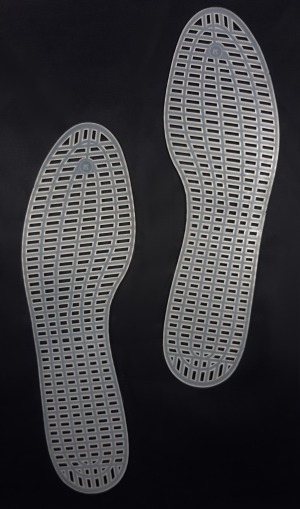 Wk7 - Wkładka do butów plastikowa, z siatki, umożliwiającej cyrkulację powietrza